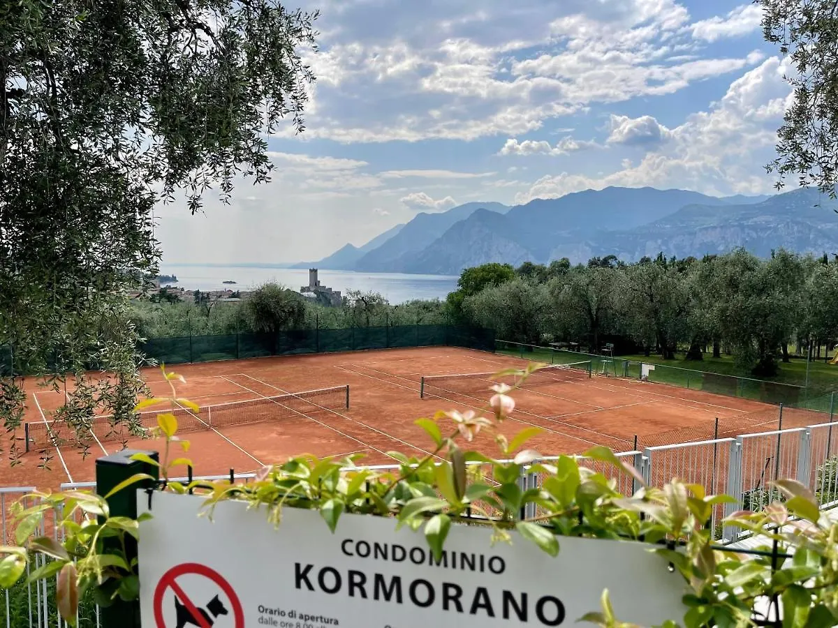 Lake View Kormorano Apartment 말세진느